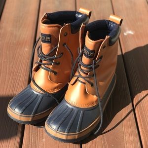 Reaction Kenneth Cole Snow Boots